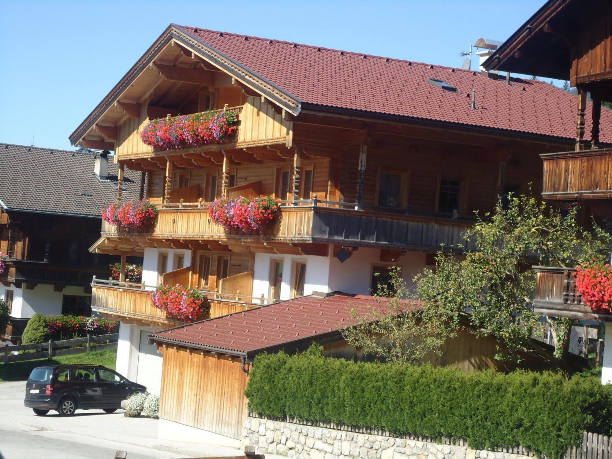 Alpbacher Appartementhaus Johannes Eksteriør bilde